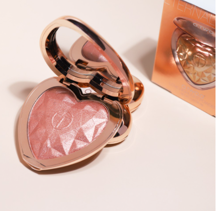 Phấn Bắt S&aacute;ng Tr&aacute;i Tim